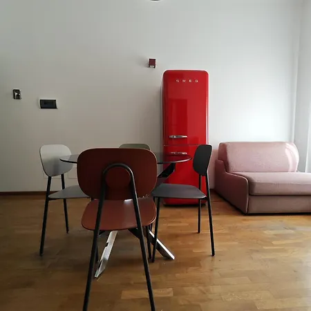 Fluere - Via Riva Reno Διαμέρισμα