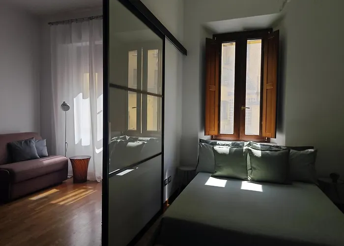 Fluere - Via Riva Reno Apartment Bologna