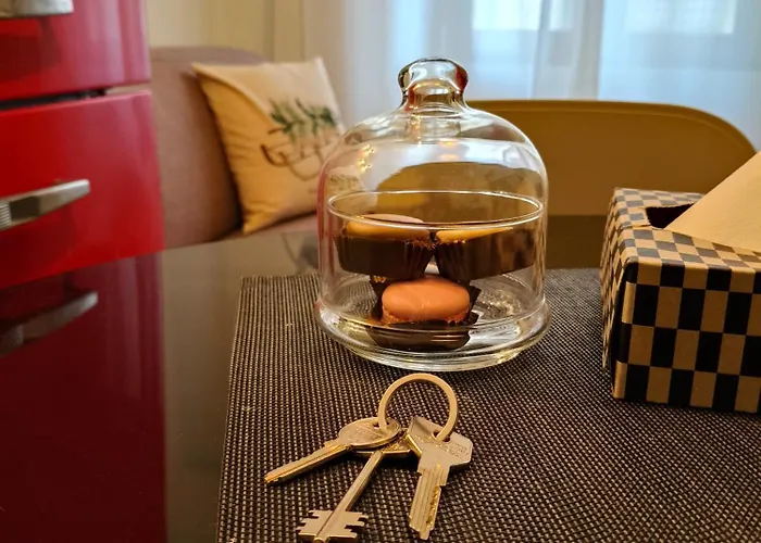 Fluere - Via Riva Reno Apartment *