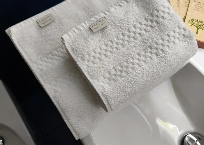 Fluère - Via Riva Reno Appartamento Bologna