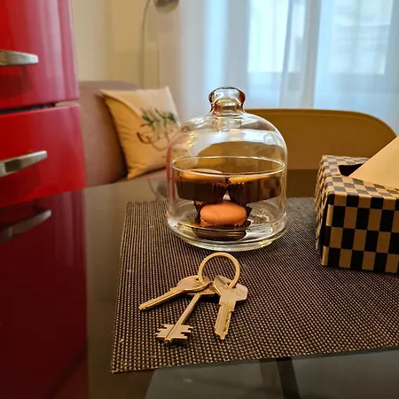 Fluere - Via Riva Reno Apartment *